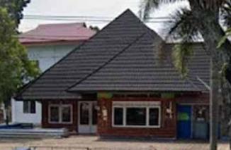 Ini rumah tempat singgah Bung Karno yang kini sudah raza dengan tanahm (scrsht) 