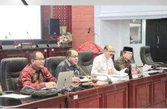 Foto Sikapi Hasil Rapat Banggar, Komisi-Komisi Lakukan Pembahasan dengan Mitra