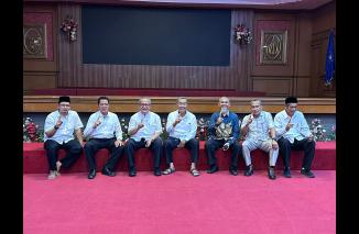 Kompak, Ketua Orwil. ICMI Sumbar Prof Musliar Kasim siap. sukseskan RLC dan Muswil VI ICMI. (dok/panpel) 