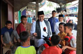 Foto Kehadiran Bupati Pasaman di Safari Ramadhan Mendapat Dukungan Warga Untuk Maju DPR-RI 2024