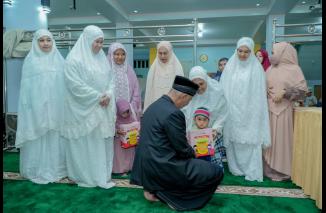 Foto Gubernur Mahyeldi dan TP PKK Sumbar Komitmen Tekan Kasus Stunting Melalui Program Kampung Keluarga Berkualitas