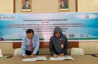 Kajari Dharmasraya dan BPJS Kesehatan Solok teken MoU, Selasa 9/5-2023. (eek) 