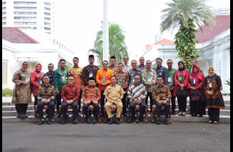 Foto Pemko Bukittinggi Peringati HLUN ke 27 tahun 2023
