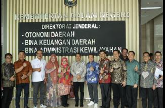 Foto Konsultasi Banggar DPRD Sumbar