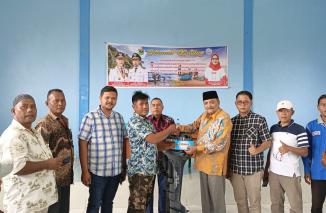 Foto Anggota DPRD Sumbar Zarfi Deson: Bantuan Mesin Tempel Dapat Tingkatkan Perekonomian Nelayan