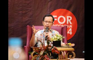Adri Rusta ungkap. Dua lawan berat petahana Mahyeldi Andre Rosiade dan Mulyadi tidak maju Pilgub Sumbar, Kamis 2/5-2024.