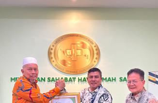 Foto Rumah Sakit Umum Daerah (RSUD) Pasaman Barat Mendapatkan Akreditasi Paripurna Bintang Lima