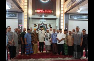 Warga Pengambiran tak biarkan FA berjuang sendirian jadi Wako Padang, Selasa 28/7-2024. (dok)