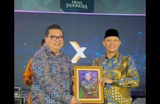 Sabar AS politisi dan leader sukses menginspirasi banyak politisi milenial. (fjr)