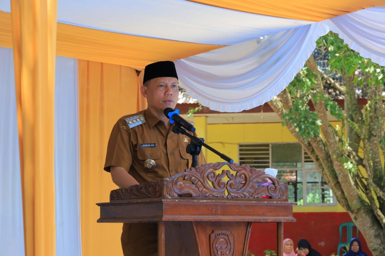 Foto Full Kegiatan, Bupati Sabar AS Atur Waktu Se-efisien Mungkin.