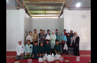 Hj Nevi ke Pesantren di Bukittinggi untuk perkuat pendidikan berkarakter. (hd)