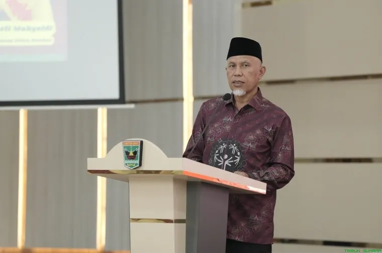 Gubernur Sumbar, Mahyeldi membuka acara Rakor Special Olympics Indonesia (SOIna) Sumbar 2024 dan peringatan Hari Disabilitas Internasional (HDI) di Auditorium Istana Gubernur, pada Selasa (3/11/2024). (Foto: adpsb/isq)
