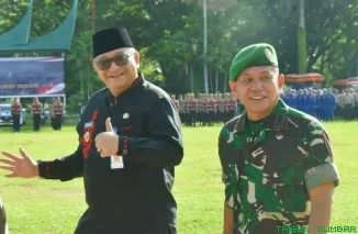 Pj Wali Kota Padang, Andree Algamar, seusai menghadiri Apel Gelar Pasukan Operasi Lilin 2024 di Lapangan Imam Bonjol, Jumat (20/12/2024). (Foto: Ist)