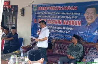 Anggota DPRD Sumbar, Benny Saswin Nasrun, meninjau berbagai lokasi setelah menyerap aspirasi masyarakat di Nagari Punggung Kasiak, Kecamatan Lubuk Alung, Kabupaten Padang Pariaman, Sumbar, pada Rabu, (19/2/2025). (Foto: Ist)