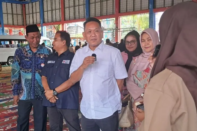 Ketua Harian PB Ikasmantri, Yulviadi Adek, menegaskan komitmennya dalam membangun sekolah yang telah melahirkan banyak tokoh hebat. (Foto: Ist)