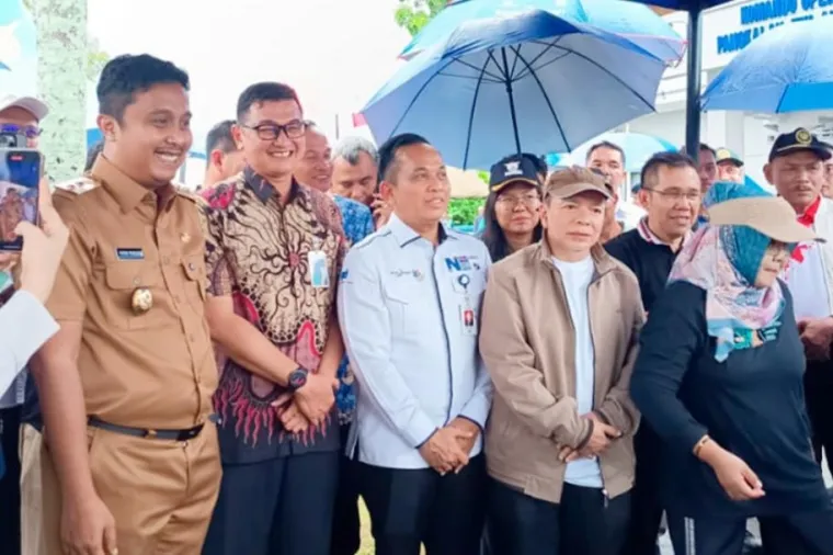 Kolaborasi Hijau: Bank Nagari dan Pemprov Sumbar Manfaatkan Lahan Tidur untuk Kelapa Hibrida