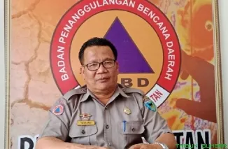 Kalaksa BPBD Pesisir Selatan, Yuskardi memberikan penjelasan terkait pembayaran proyek kegiatan yang masih menunggu hasil audit BPKP sebelum diajukan ke BNPB. (Foto: Ist)