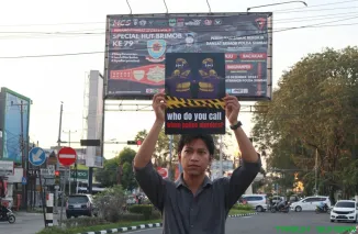 Alfi Syukri, M.H. dari LBH Padang, menyampaikan desakan agar Kejari Padang segera menetapkan tersangka dalam kasus dugaan korupsi PT BIP yang merugikan negara Rp48 miliar, Rabu (23/7/2025). (Foto: Ist)