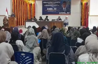 Siap bantu Pelaku Usaha Makanan Tradisional, Anggota DPRD Sumbar Asril Gelar Sosper No. 14 tahun 2018