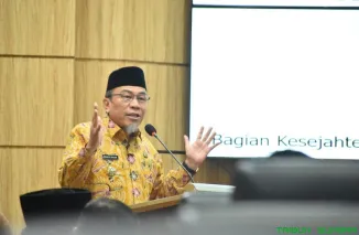 Wakil Wali Kota Padang Maigus Nasir saat membuka Pertemuan Tokoh Ormas Keagamaan Islam se-Kota Padang di Balai Kota Aie Pacah, Kamis (30/10/2025). (Foto: Ist)