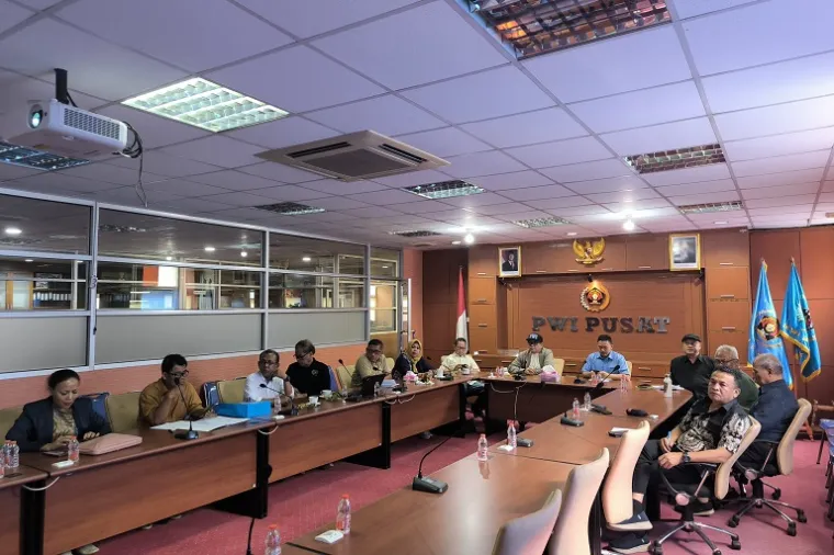 Panitia HPN 2026 bersama PWI Pusat dan PWI Banten mematangkan persiapan kick off HPN 2026 yang akan digelar di Alun-alun Kota Serang. (Foto: Ist)