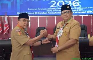 Wakil Wali Kota Padang Maigus Nasir membuka Rakercab Gerakan Pramuka Kota Padang di Balai Kota Aie Pacah, Sabtu (10/1/2026). (Foto: Ist)