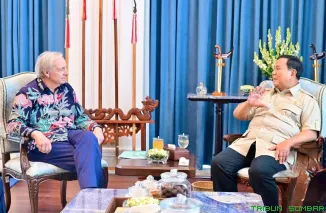 Presiden Prabowo Subianto menerima investor global Ray Dalio di Istana Merdeka untuk membahas penguatan Danantara sebagai lembaga investasi strategis Indonesia. (Foto: Ist)