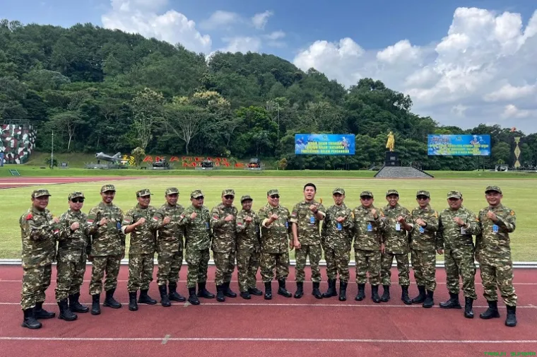 Ketua DPRD Sumbar Muhidi mengikuti retret nasional KPPD 2026 di Akademi Militer Magelang. (Foto: Ist)