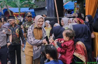 Bupati Annisa Hadiri Alek Nagari Tebing Tinggi, Tegaskan Komitmen Pelestarian Adat dan Budaya