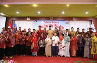 Wali Kota Padang Fadly Amran menghadiri Halal Bihalal IKPPS Padang di Aula Kampus ITP bersama perantau dan tokoh masyarakat Simabur. (Foto: Ist)