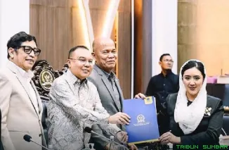 Anggota DPR RI Cindy Monica Salsabila Setiawan menyampaikan dukungan Fraksi NasDem terhadap percepatan pengesahan RUU PPRT dalam pembahasan di DPR RI. (Foto: Ist)