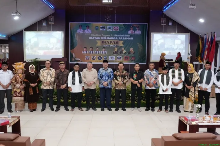 Pelantikan Pengurus IKAPAS Kota Batam periode 2025-2030 di Convention Centre SMKN 1 Batam, Minggu (10/5/2026). (Foto: Ist)