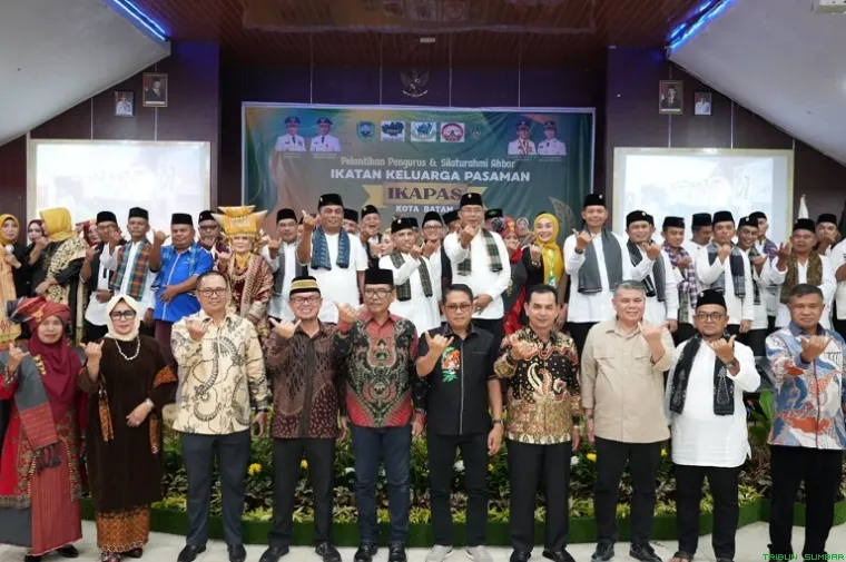 Pelantikan Pengurus IKAPAS Kota Batam periode 2025-2030 di Convention Centre SMKN 1 Batam, Minggu (10/5/2026). (Foto: Ist)