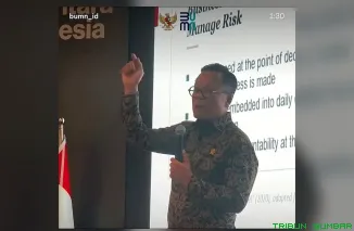 Kepala BP BUMN Dony Oskaria memberikan arahan tegas kepada jajaran direksi dan pejabat fungsi risiko serta kepatuhan BUMN saat menghadiri Chief Risk dan Compliance Officer (CRCO) BUMN Forum di Jakarta, Rabu (20/5/2026). (Foto: Ist)