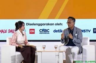 Kepala Badan Pengaturan BUMN (BP BUMN) sekaligus COO Danantara Indonesia, Dony Oskaria, memberikan pemaparan saat menghadiri Jogja Financial Festival 2026 di Yogyakarta, Sabtu (23/5/2026). (Foto: Ist)