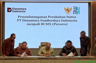 Pengesahan status Danantara Sumber Daya Indonesia (DSI) sebagai Badan Usaha Milik Negara (BUMN) di Komplek DPR RI, Senin (25/5/2026). (Foto: Ist)