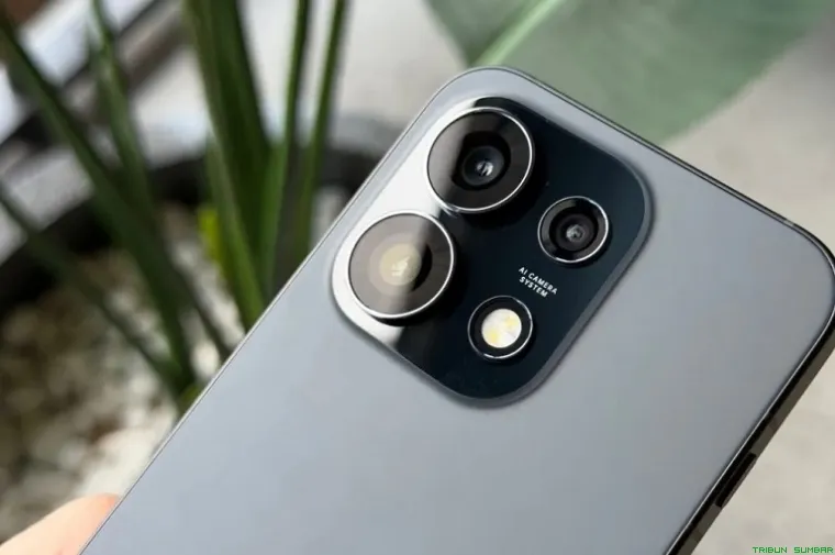 Ilustrasi OPPO Reno16 Pro 5G.