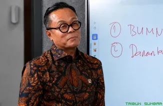 Kepala BP BUMN sekaligus COO Danantara Indonesia, Dony Oskaria, menjelaskan capaian kinerja BUMN dalam sebuah podcast di Jakarta, Rabu (10/6/2026). (Foto: Ist)
