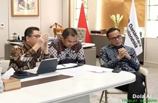 Kepala BP BUMN sekaligus COO Danantara Indonesia, Dony Oskaria, memimpin rapat koordinasi strategis bersama jajaran pimpinan BP BUMN di Jakarta. (Foto: Ist)