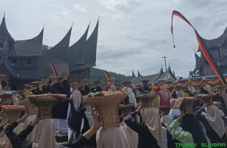 Festival Minangkabau, kegiatan yang mendukung pertumbuhan UMKM, peningkatan kualitas SDM, serta pelestarian seni dan budaya daerah. (Foto: Ist)