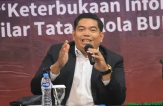 Ketua KI DKI Jakarta, Harry Ara Hutabarat, menyampaikan target 1.001 badan publik mengikuti E-Monev Keterbukaan Informasi Publik Tahun 2026 di Kantor KI DKI Jakarta, Jakarta Pusat, Rabu (10/6/2026). (Foto: Ist)