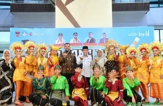 Suasana penutupan Liga Sang Juara Tingkat SMP se-Kota Padang Tahun 2026 di Bagindo Aziz Chan Youth Center, Kamis (18/6/2026). (Foto: Ist)