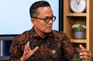 Kepala BP BUMN sekaligus COO Danantara Indonesia, Dony Oskaria, menjelaskan peran Danantara dalam program Koperasi Desa Merah Putih. (Foto: Ist)