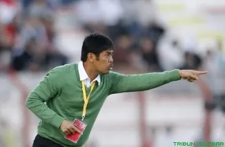 Presiden Klub Semen Padang FC Andre Rosiade resmi mengumumkan penunjukan Nil Maizar sebagai pelatih kepala untuk menghadapi kompetisi Liga 2 musim 2026/2027. (FOto: Ist)