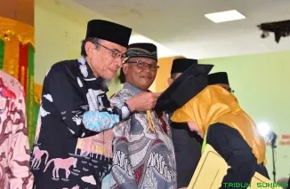 Suasana acara Khatam Al-Qur'an dan Wisuda Tartil ke-18 murid TPA Masjid Agung Nurul Iman, Minggu (21/6/2026). (Foto: Ist)