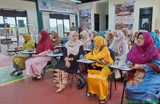Ketua Bundo Kanduang Nagari Gurun Mardawesti sesalkan dugaan perundungan di SMPN 4 Gurun. (Foto: Ist)