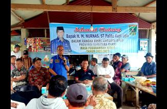 HM Nurnas bertemu kelompok nelayan di masa reses dua DPRD Sumbar. (dok/ck) 