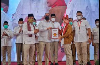 Prabowo Presiden Gerindra Menang, menggelegar di Padang saat deklarasi Capres 2024 Partai Gerindra, Sabtu 26 Maret 2022 di Hotel Truntum (dok) 