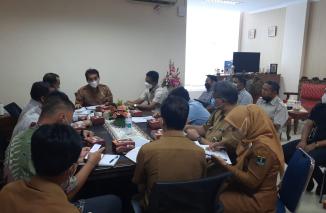 Rapat lengkap sikapi BBM Solar subsidi langka dihadiri Polda, Pertamina dan Hiswana. Migas, Selasa 29 Maret 2022. (dok/kominfotik) 