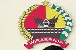 Letkol Moch Suherli tekadnya sikat segala macam illegal dan tindak tegas TNI pembeking praktek illegal di Pessel. (dok) 